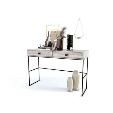 Ivy Dresser